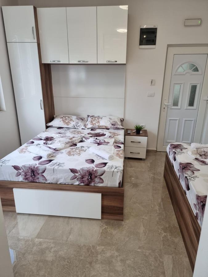 Ebra Lux Apartmani 多布拉沃达 外观 照片