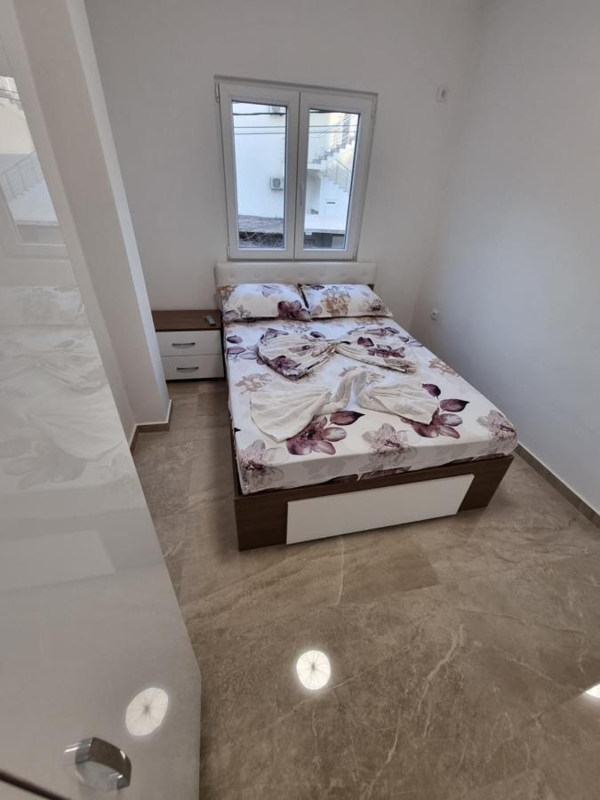 Ebra Lux Apartmani 多布拉沃达 外观 照片