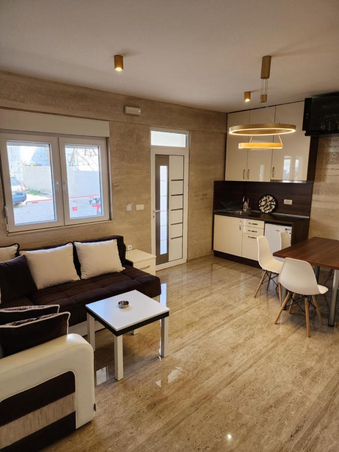 Ebra Lux Apartmani 多布拉沃达 外观 照片